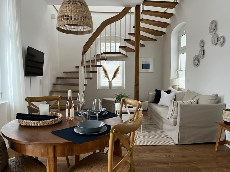 Wohlfuehl-Apartment Am Paradiesberg ราเดอบอยล์ ภายนอก รูปภาพ