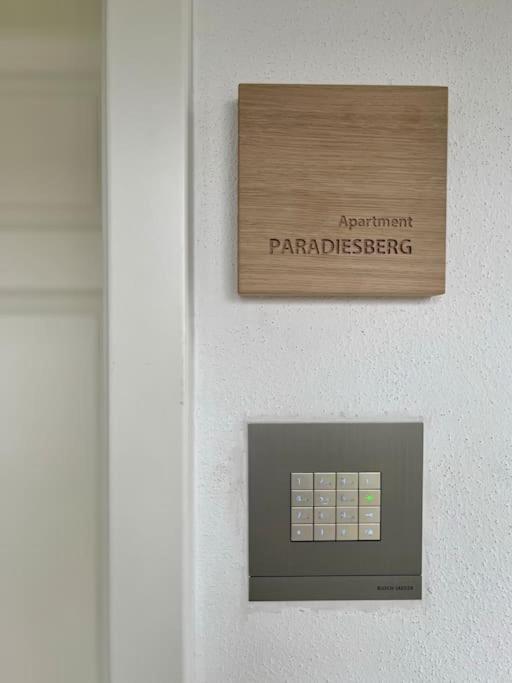 Wohlfuehl-Apartment Am Paradiesberg ราเดอบอยล์ ภายนอก รูปภาพ